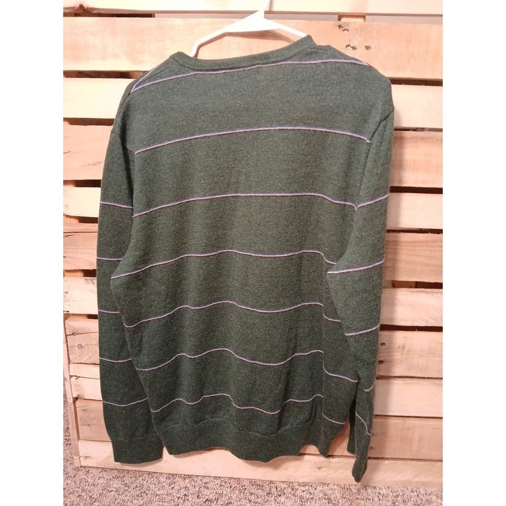 Banana Republic mens XLs  Merino Wool sweater Green  long sleeve Vneck!